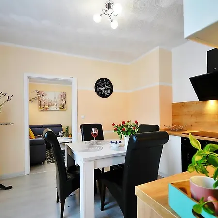 Mieszkania Blisko Plazy Apartman Ustronie Morskie